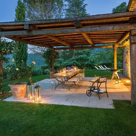 Villa Sant'andrea Di Sorbello Sleeps 14 Pool Wifi Preggio