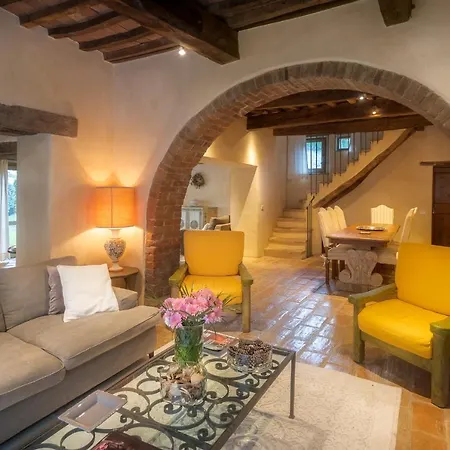 Sant'andrea Di Sorbello Sleeps 14 Pool Wifi 빌라